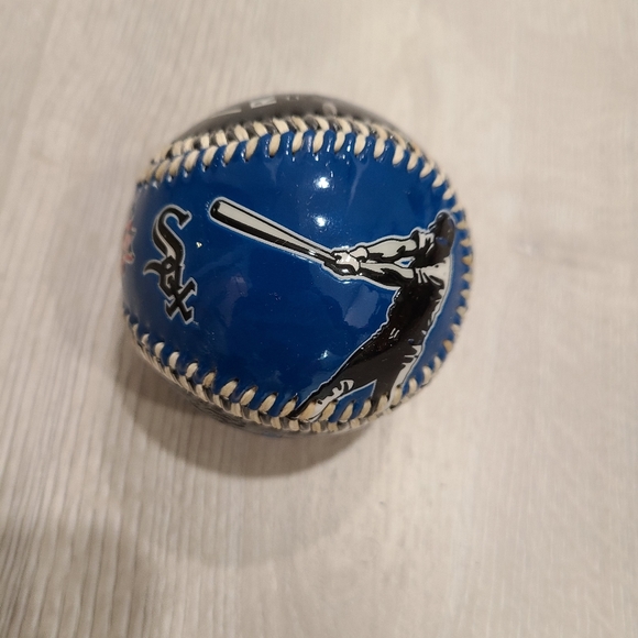 Limited Edition Rawlings Blue Jays Collector Ball - Picture 5 of 6